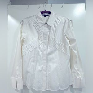 Antonio Melani ladies blouse. Size Medium. White.